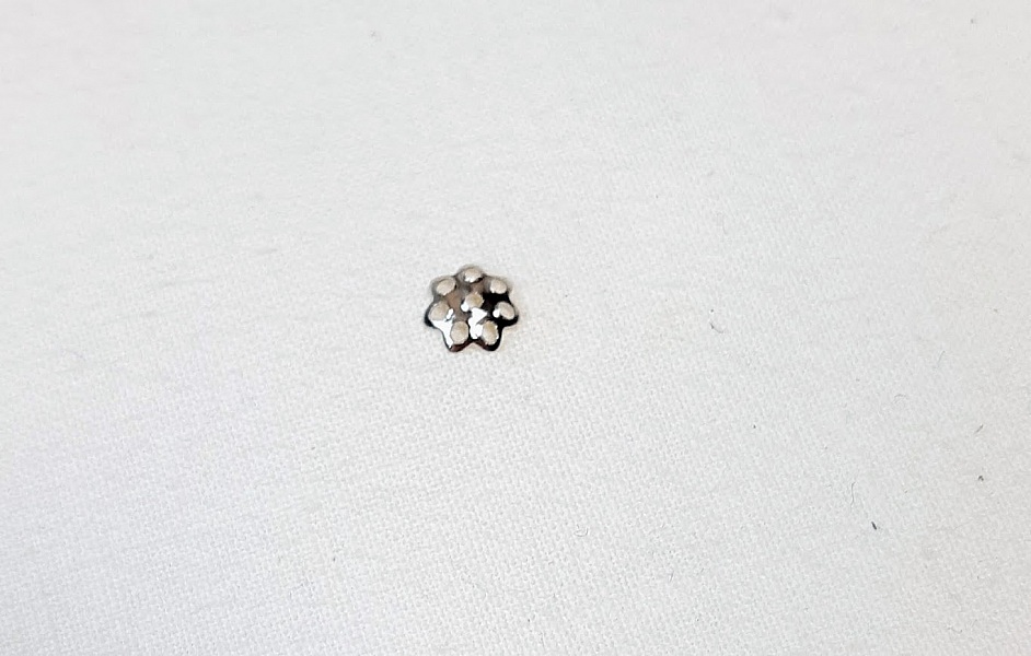 Lot de 150 coupelles m&eacute;tal diam&egrave;tre 5mm