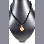 Collier cuir et m&eacute;daillon verre de Murano